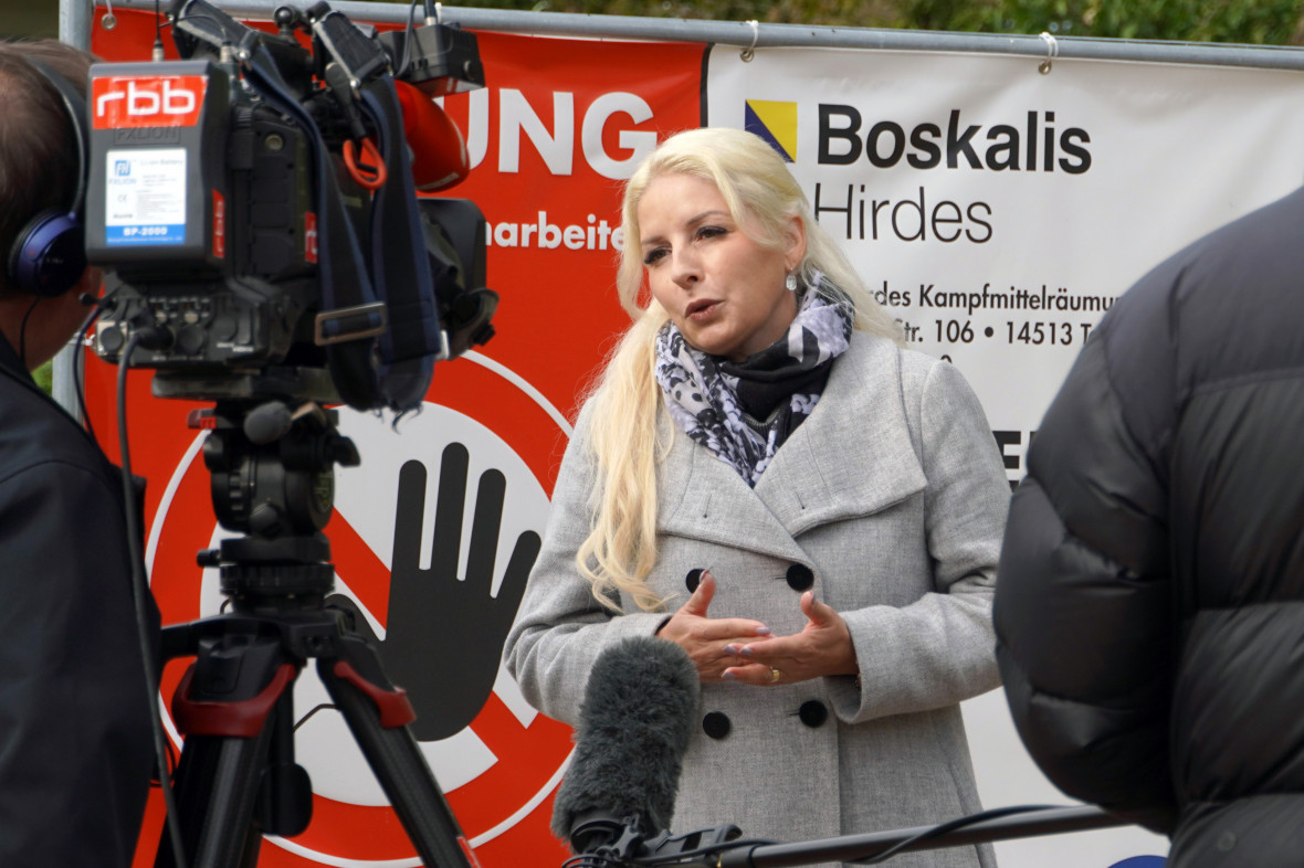 Nicole Walter-Mundt (CDU) gibt und Rck- und Ausblick zur Bewltigung der Bombenlast in Oranienburg, Foto: Christian Howe