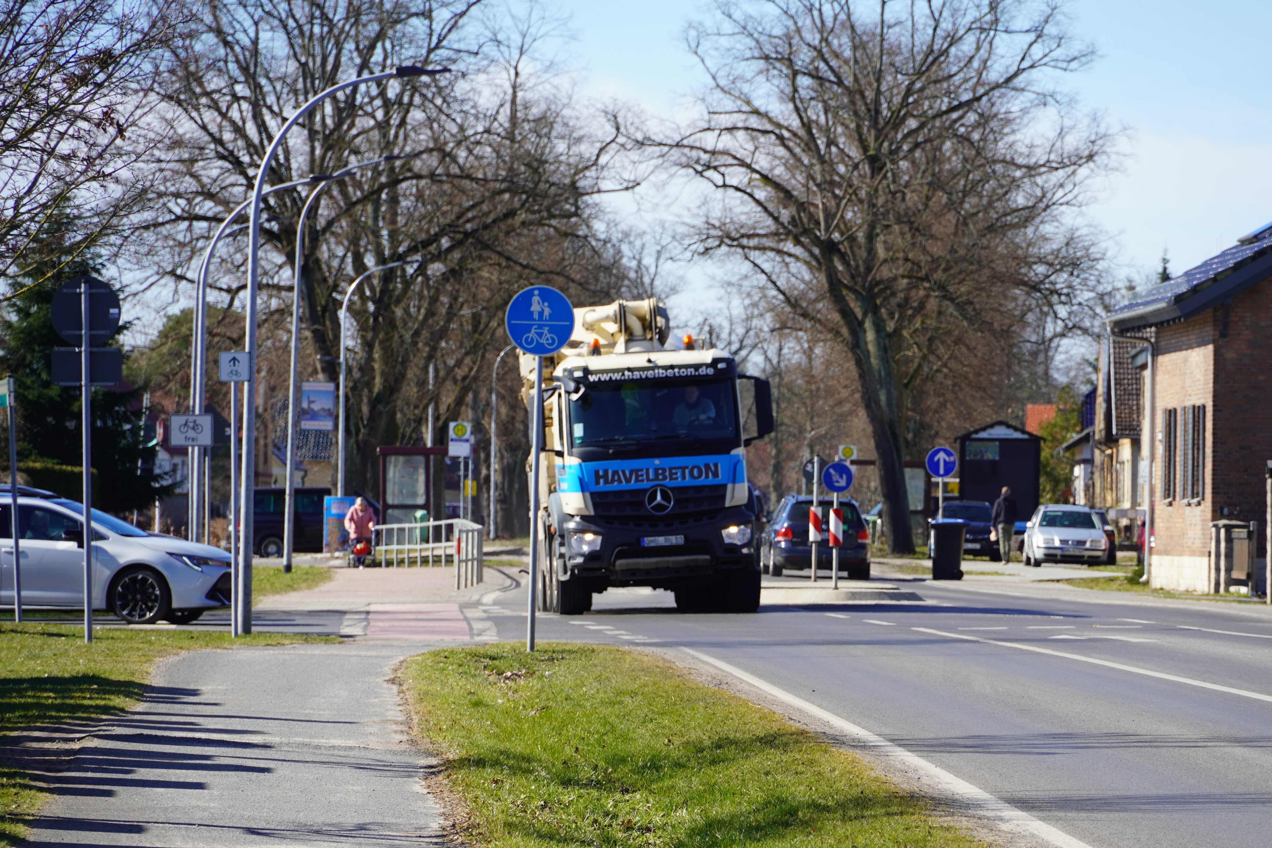 Die Ampelanlage am Globus in Germendorf sollte ursprnglich schon 2022 realisiert werden, Foto: Christian Howe 