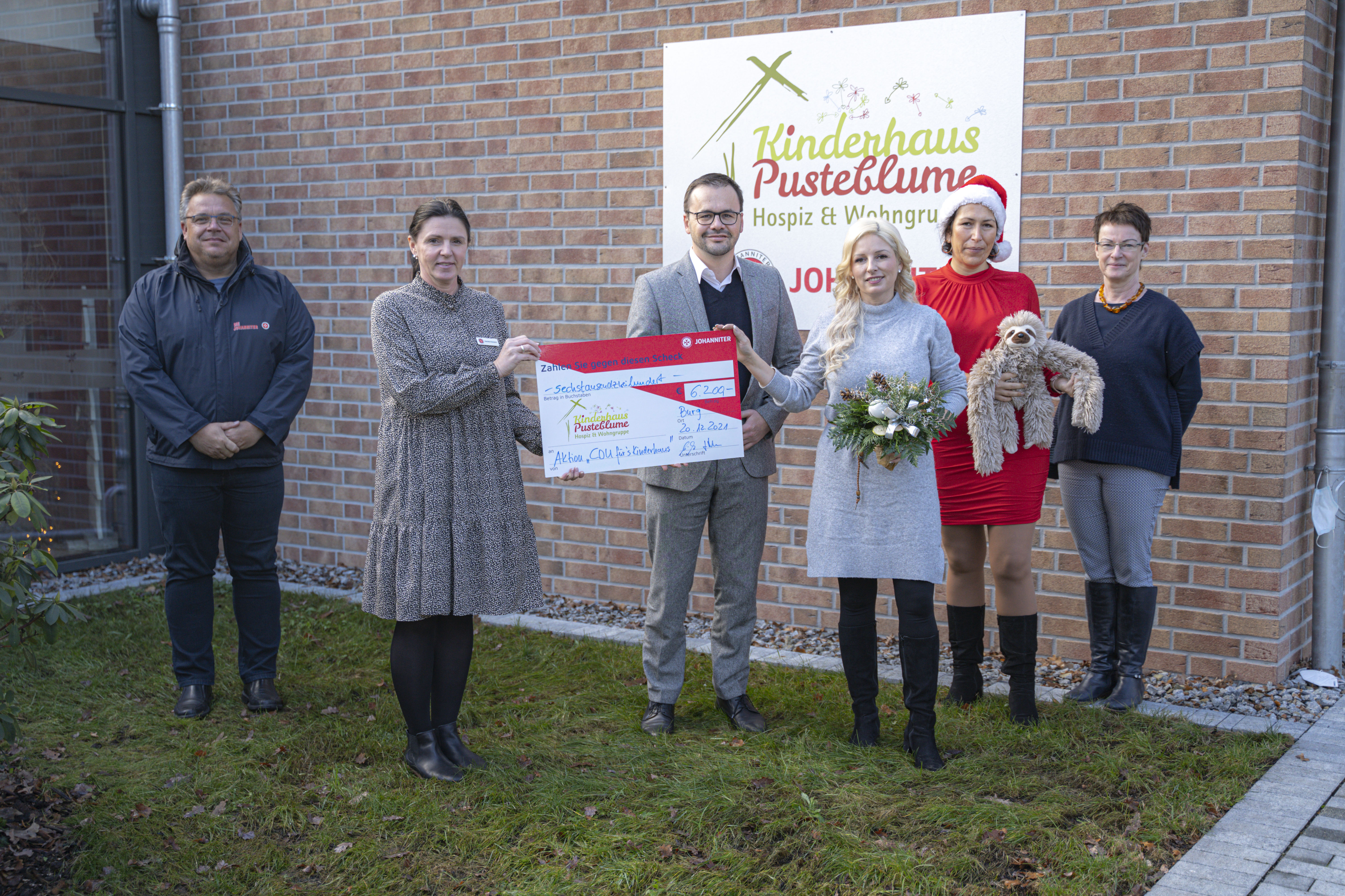 CDU-Fraktion Brandenburg bergibt Spendencheck an das Kinder- Jugendhospiz Pusteblume in Burg, Foto: Alexander Habenicht